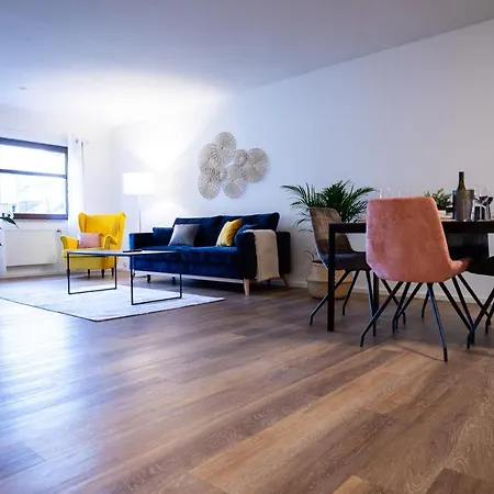 Design-Ferienwohnung In Bad Neuenahr: Platz Fuer 4, Kueche, Wifi, Netflix Extérieur photo