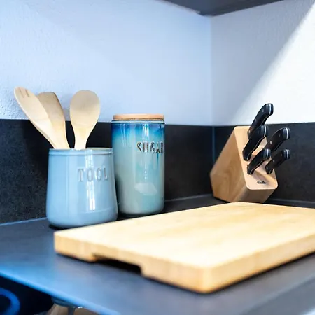 Design-Ferienwohnung In Bad Neuenahr: Platz Fuer 4, Kueche, Wifi, Netflix Extérieur photo
