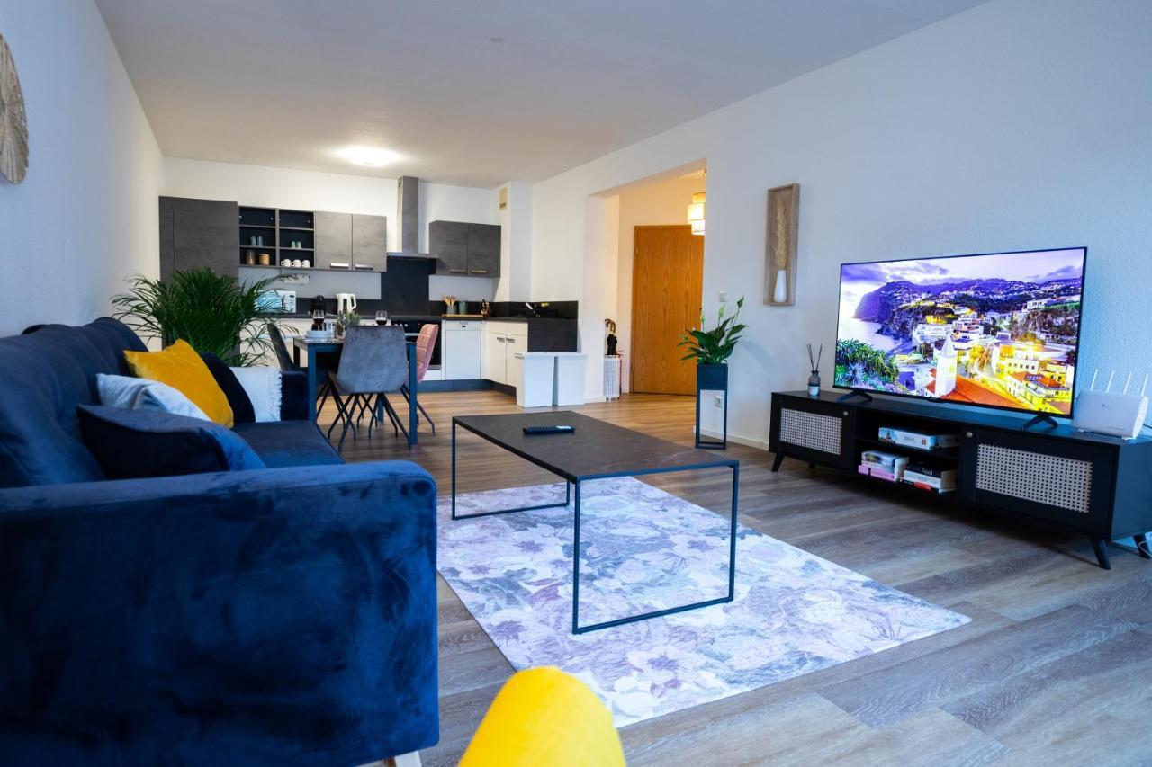 Design-ferienwohnung In Bad Neuenahr: Platz Fuer 4, Kueche, Wifi, Netflix Bad Neuenahr-Ahrweiler