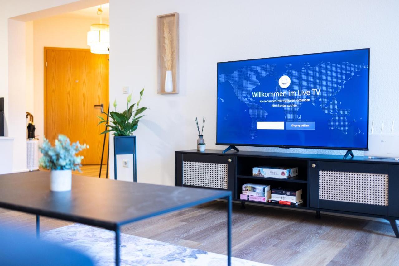 Appartement Design-ferienwohnung In Bad Neuenahr: Platz Fuer 4, Kueche, Wifi, Netflix *